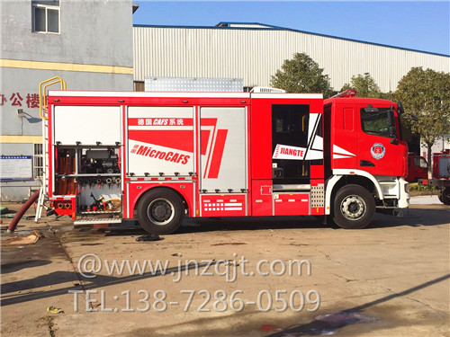 壓縮空氣泡沫消防車 微信圖片_20171215131454.jpg
