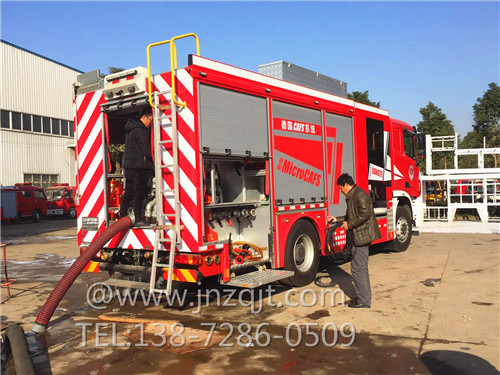 壓縮空氣泡沫消防車 微信圖片_20171215131450.jpg
