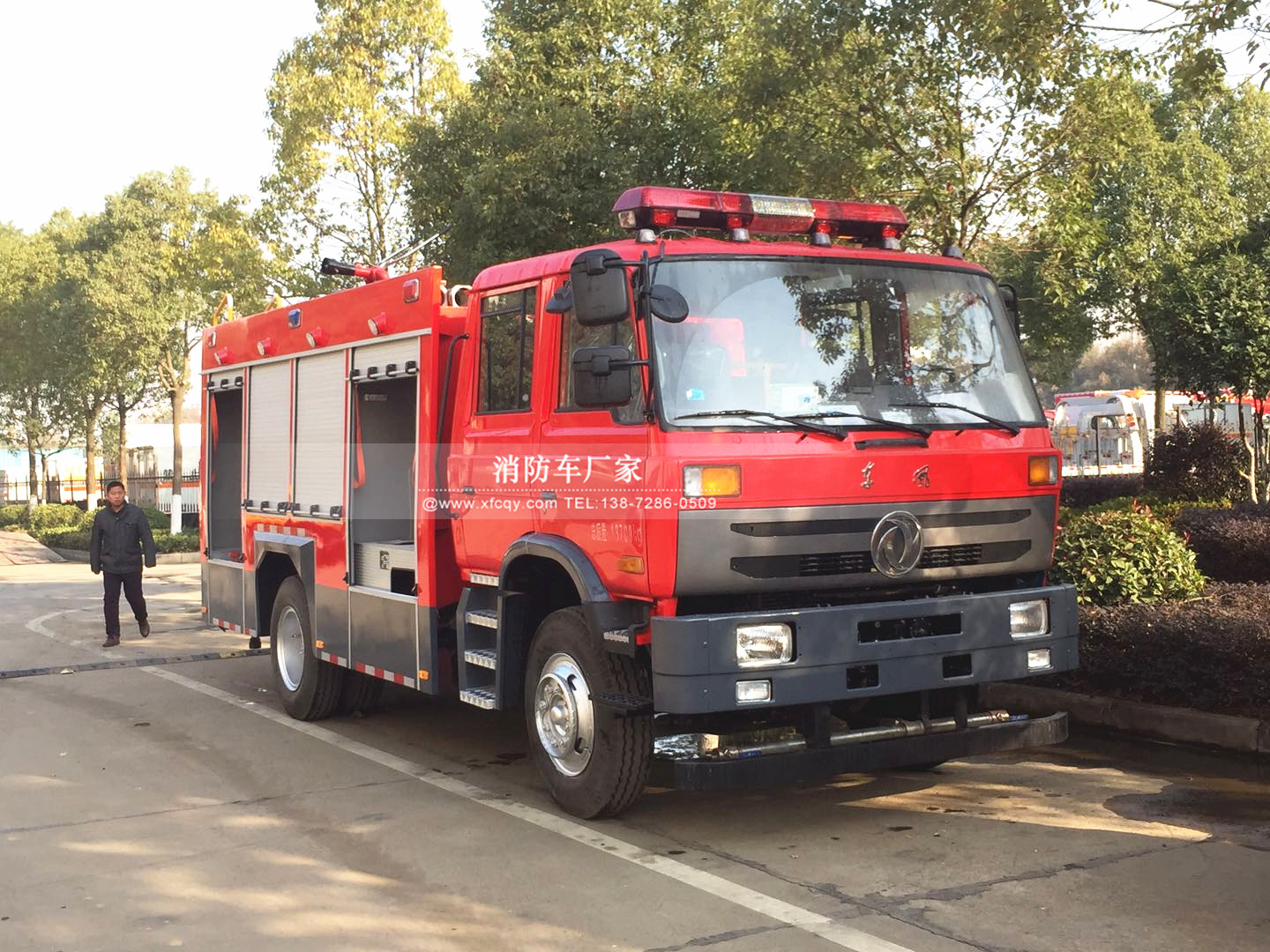 東風(fēng)專底水罐消防車 903093114743170660.jpg